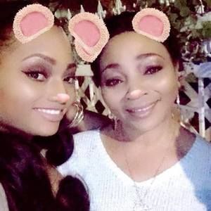 Meet your Posher, Moyer